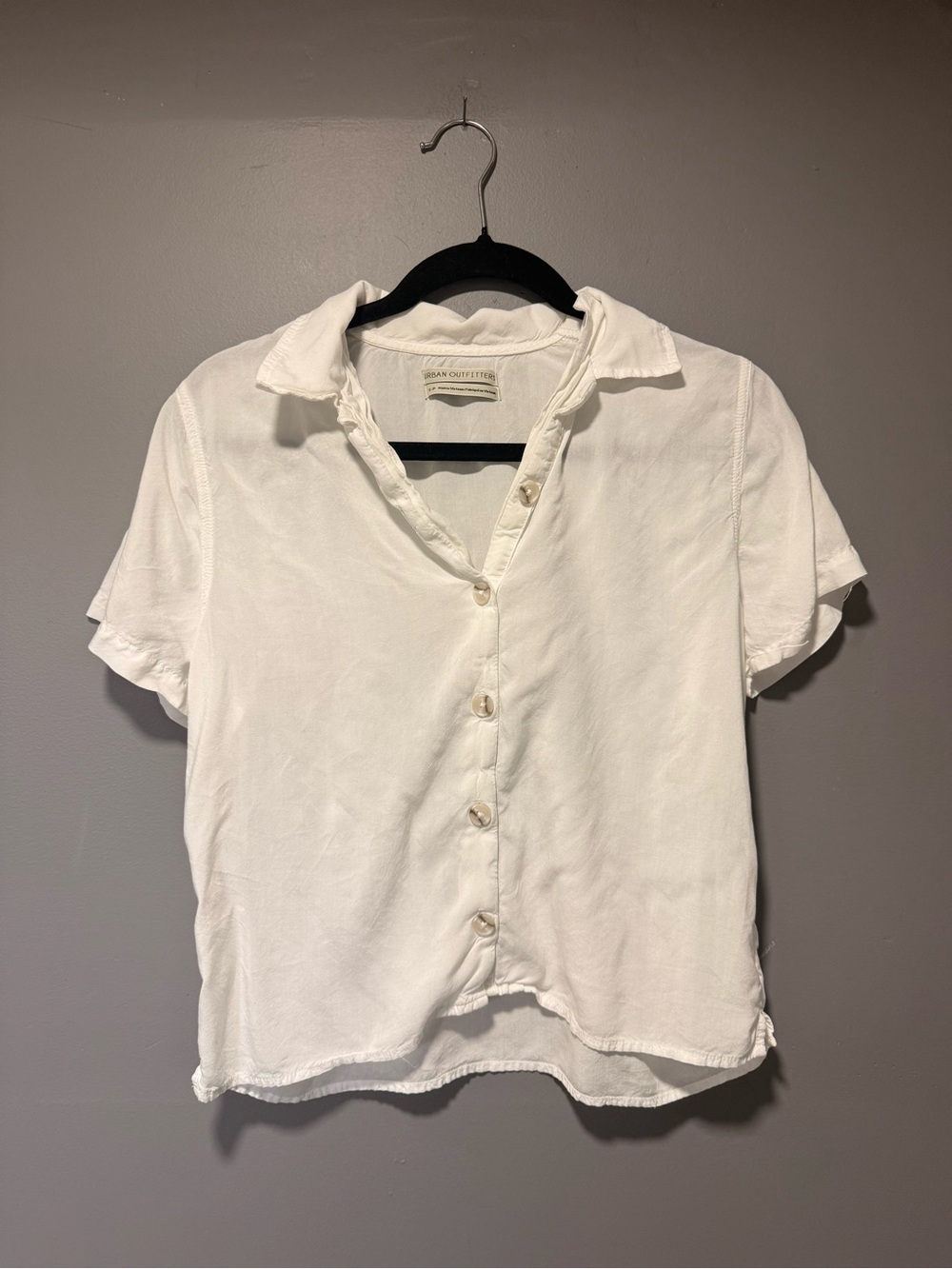 Urban Outfitters White Short-Sleeve Button-Down Shirt